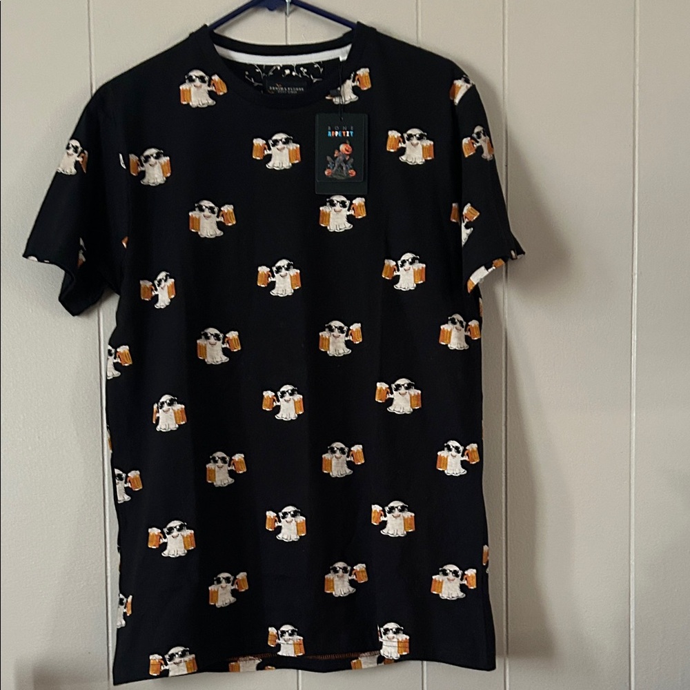 Denim & Flower Black Tee with Beer Mug Print